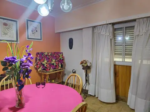 3 AMBIENTES ZONA PLAZA COLON CON PATIO