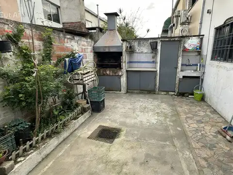 Depto Tipo Casa en Venta en Villa Elvira, USD 38.000