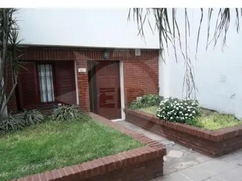 San Martin  6600
