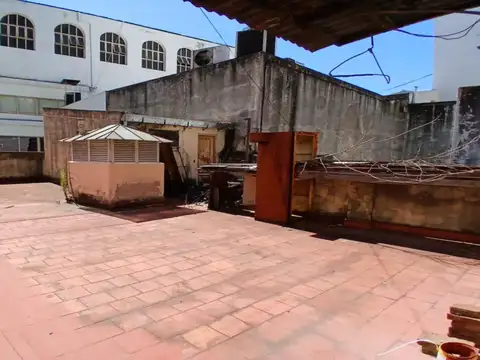 Casa de 6 ambientes en Venta en Almagro