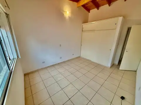 Ph en Alquiler - 2 amb -  Sarandí 3644