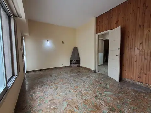 Casa en Venta en Villa Lynch, USD 120.000