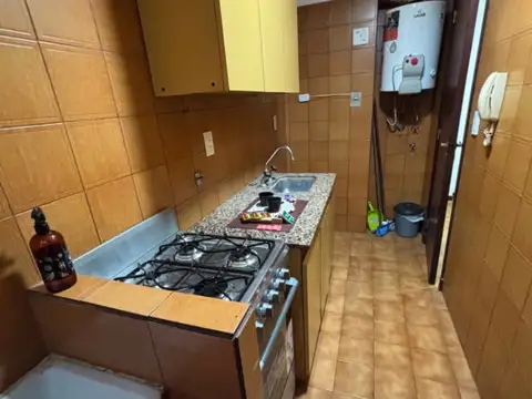Departamento en Venta en Plaza Colon, USD 65.000