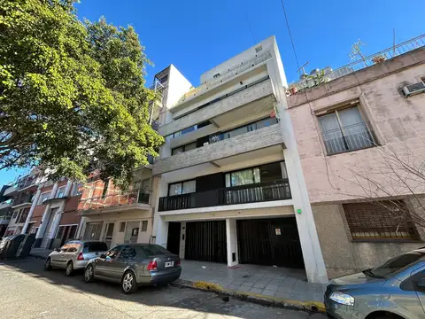 DEPARTAMENTO 2 AMBIENTES - PARQUE CHAS, CAPITAL FEDERAL
