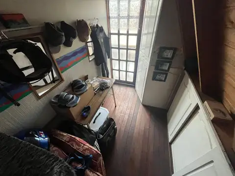 CASA EN VENTA 5 AMBIENTES - JOSE LEON SUAREZ