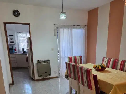 Domingo de Acassuso 6400, Piso 1