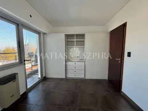 Departamento en alquiler con cochera