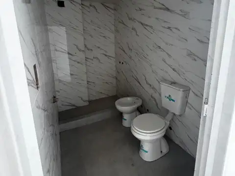 Depto Tipo Casa en Venta en Castelar Norte, USD 35.000