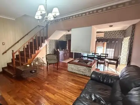 Venta Casa Banfield barrio inglés