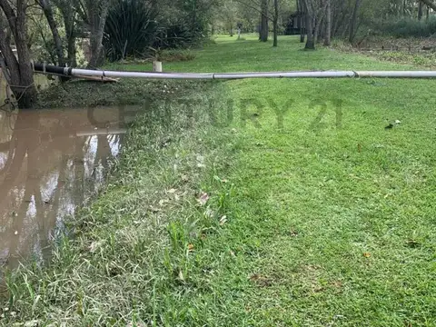 Arroyo Sandor Mikler , Piso 0