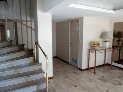 San Nicolás 3000, Piso 1°