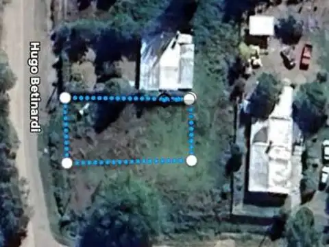 Hugo Betinardi y Islas Malvinas , Piso 0