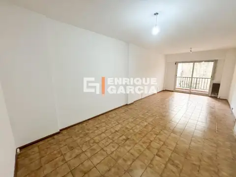 VENTA AMPLIO MONOAMBIENTE DIVISIBLE CON BALCÓN APTO CREDITO