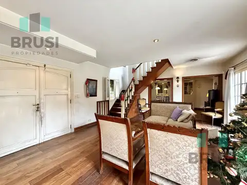 Casa en Venta al Oeste