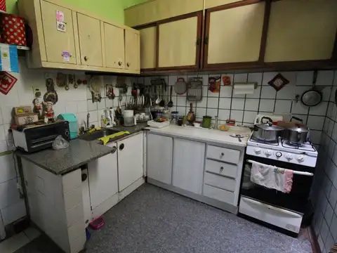 Terreno en Venta en Villa Luzuriaga, USD 99.000