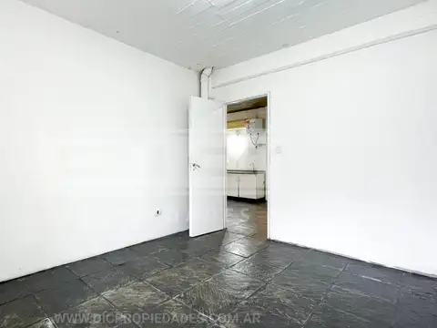 Depto Tipo Casa en Venta al Este