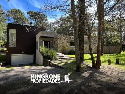 Casa en venta en Carilo, Paraíso entre Tero y Zorzal. #1104