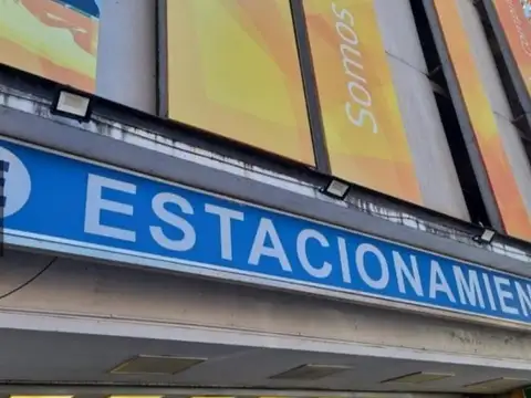 Cochera en venta en Belgrano Chico