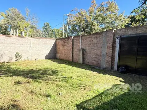 Depto Tipo Casa 2 ambientes con 1 baño