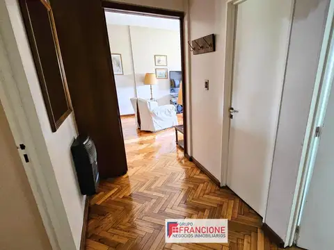 Departamento en Venta en Parque Chacabuco, USD 230.000