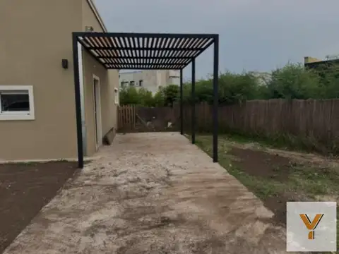 Casa en Venta en Pilar del Este - San Ramon, USD 160.000