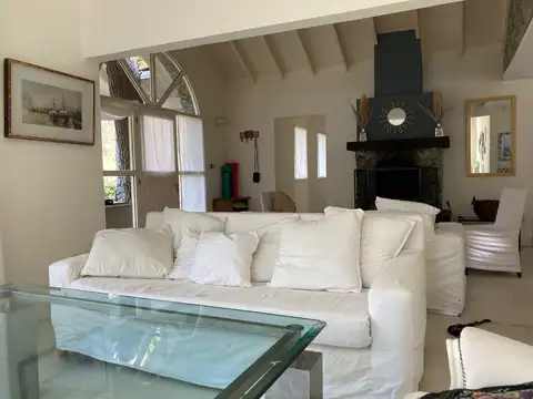 Cedro y Reyesuelo 1200