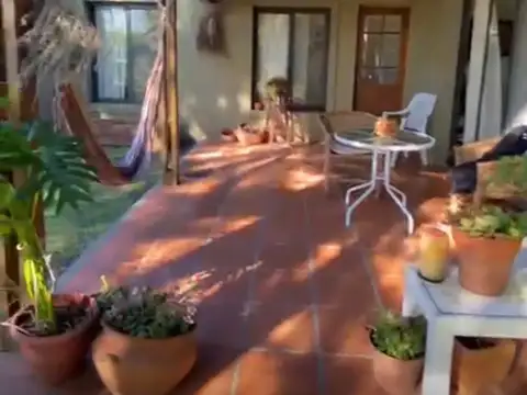 Casa en  barrio Santa Catalina en una planta  