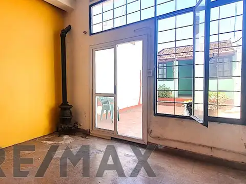 VENTA DEPTO SAN CRISTOBAL 2 AMB PATIO Y QUINCHO