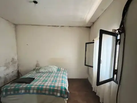 Depto Tipo Casa en Venta 40 años