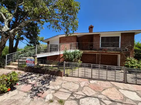 Casa en Venta de 5 dormitorios