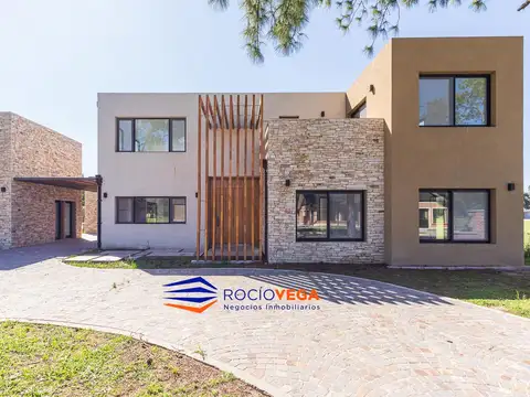 Casa en Venta En Castelo Real General Rodriguez