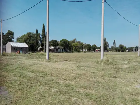 Terreno de 255m² en Villa Mugueta con entorno consolidado