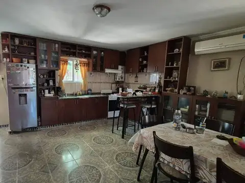 Casa en Venta en Urquiza, USD 68.000