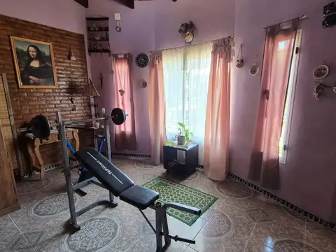 Casa 3 ambientes con 2 baños