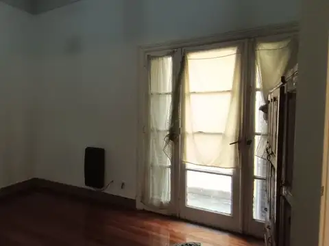 Depto Tipo Casa en Venta 48 años