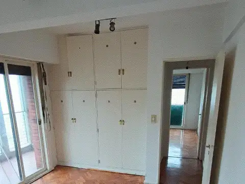 Departamento 4 ambientes con 3 baños