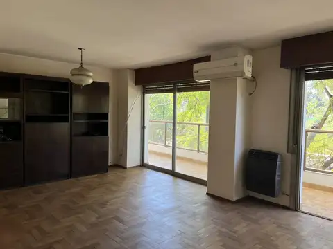 Departamento en Alquiler de 3 dormitorios
