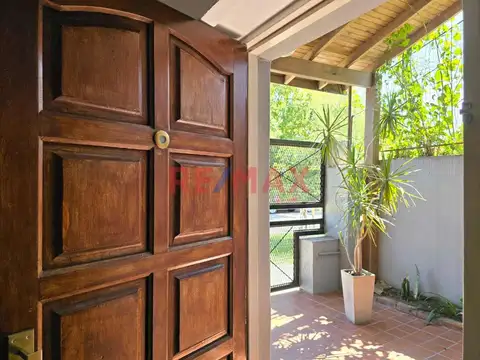 Depto Tipo Casa en Venta 35 años