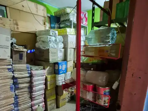 Amplia Vivienda con Gran Salón Comercial San Luis