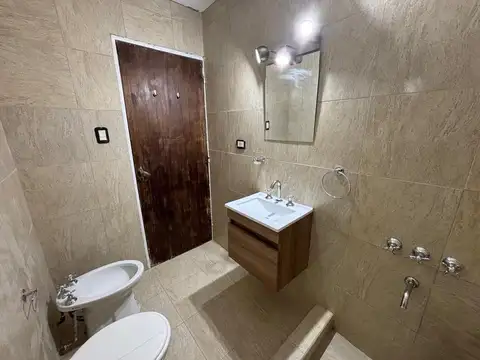 Departamento en Alquiler 77 años