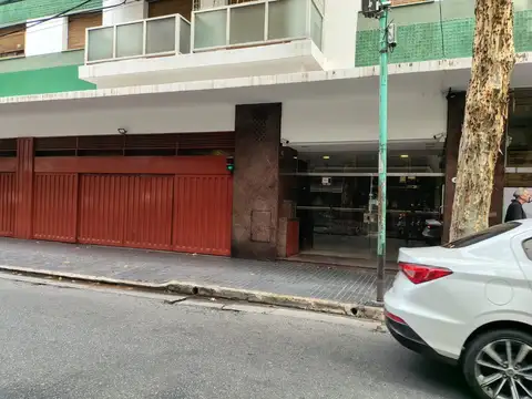 San jose de Calasanz y Rivadavia . M/amplio Balcon-frente - Lavad separado. T/luz - Impec - Bajas expensas. M/lum. Shop/caballito