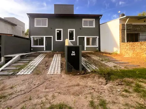 Duplex a estrenar en venta, B° Loma Hermosa. Calamuchita, Córdoba – cód. 1406