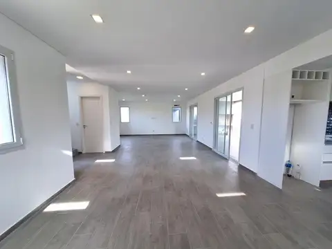 Casa en Alquiler A Estrenar