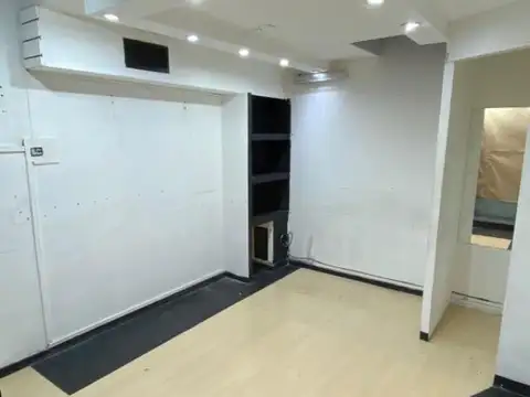 Local en Alquiler en Centro, $ 400.000