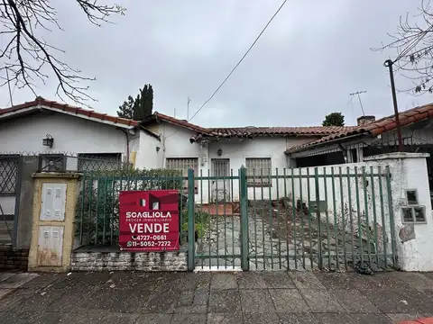 Casa Chalet  en Venta en Ciudad Jardin, Tres de Febrero, G.B.A. Zona Oeste