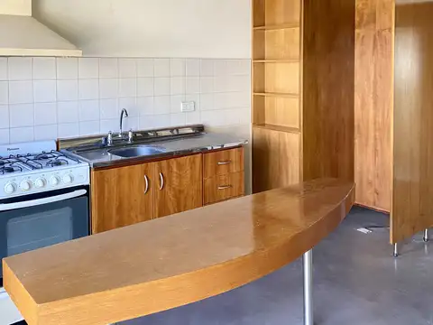 Hermoso duplex de 2 y 1/2 ambientes sin expensas en Palermo. Muy luminoso.