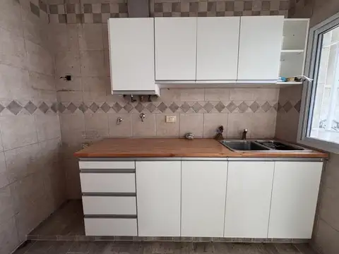 Depto Tipo Casa en Venta en Rosario, USD 48.000