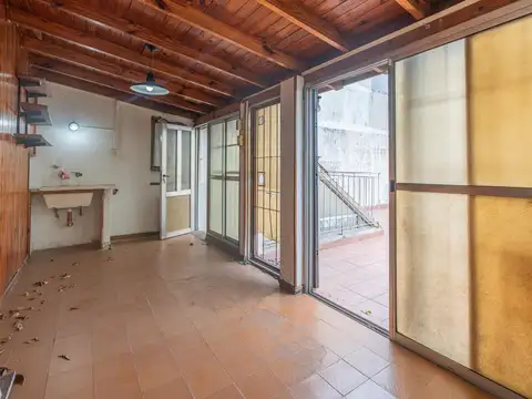 Depto Tipo Casa 2 ambientes con 1 baño