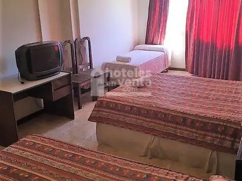 A Orillas del Parana  Hotel En Venta 44 Hab. Empedrado - Corrientes