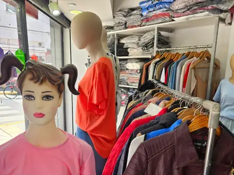 Local en Alquiler Via Pública